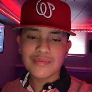 Meet your Posher, Juan